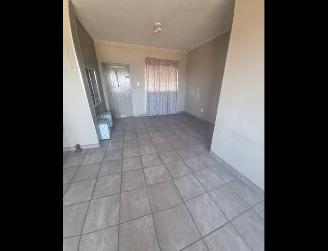 3 BEDROOM FLAT SOLD IN HAVENSIDE